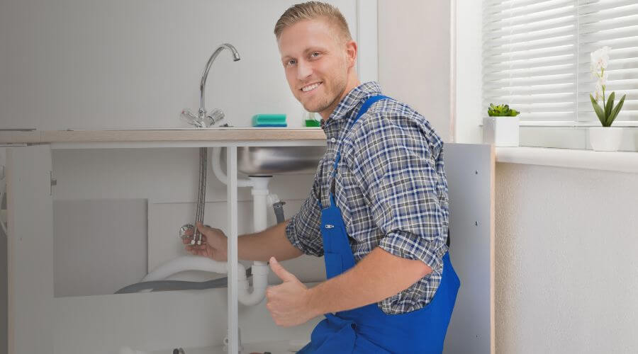 Expert burst pipe repair services in West Alton, MO